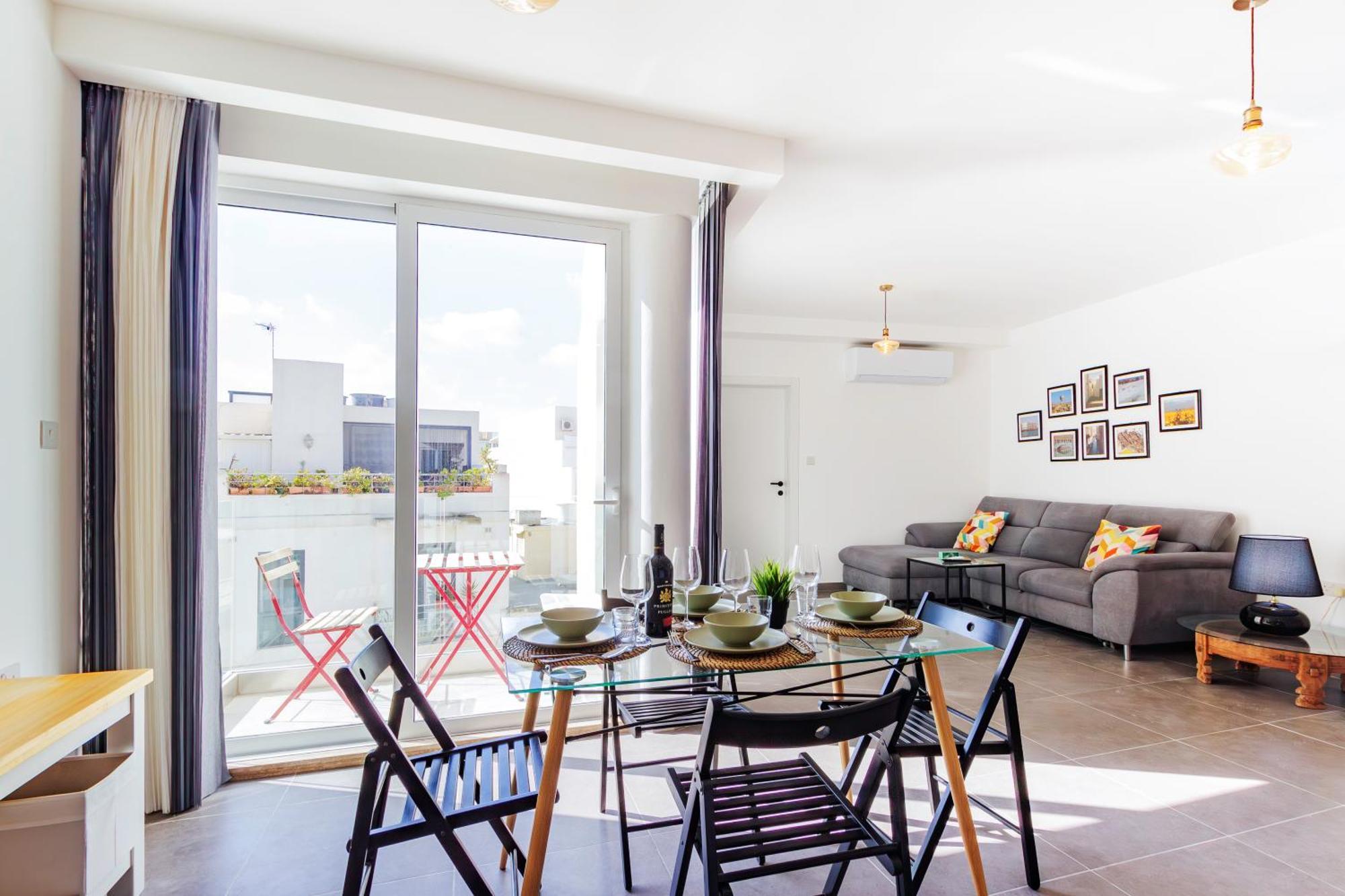 Elegant 2br Close To And Paceville * Saint Julian's